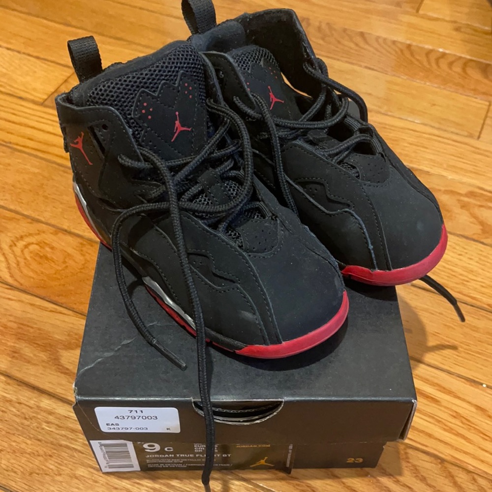 Jordan True Flight